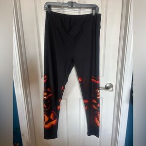 LuLaRoe Jack o’Lantern Patterned Leggings size TC